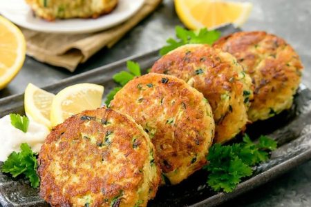 Crab Cake: aprenda a fazer o clássico bolinho de siri